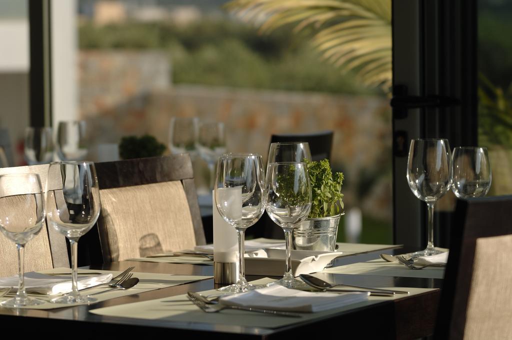 Angela Suites Boutique Hotel Sissi Restoran fotoğraf